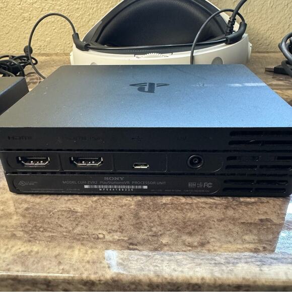 Sony PlayStation PS VR Bundle Virtual Reality Headset - Picture 14 of 15